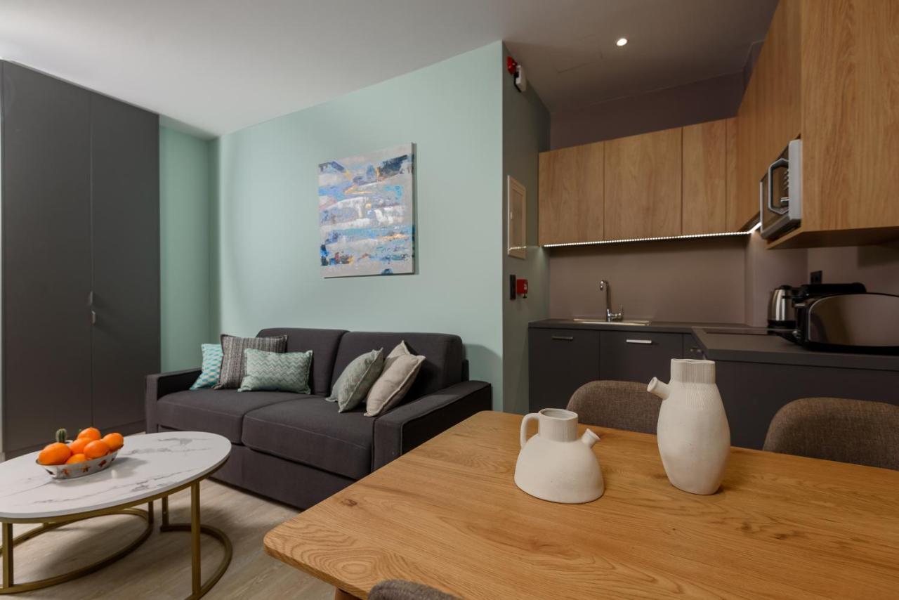 Crossroads Athens By Yha Apartment Exterior foto